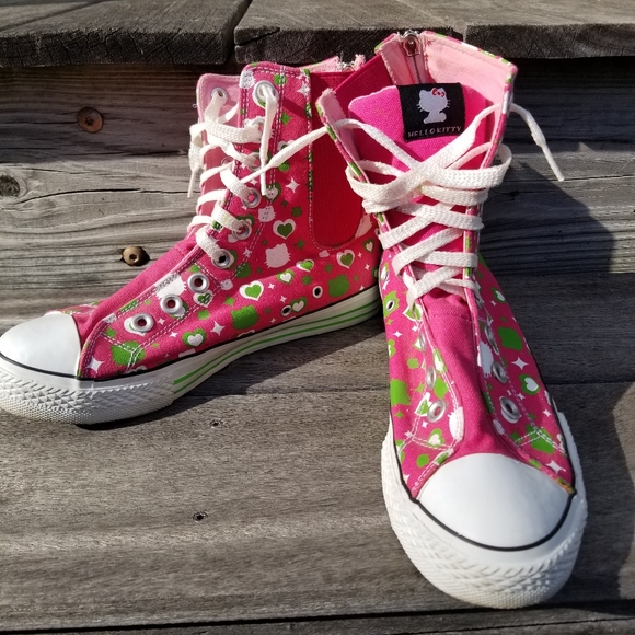 Hello Kitty High Tops Sneakers Sanrio Womens 8 Pink Green Hearts Casual Shoe HTF - Picture 1 of 13